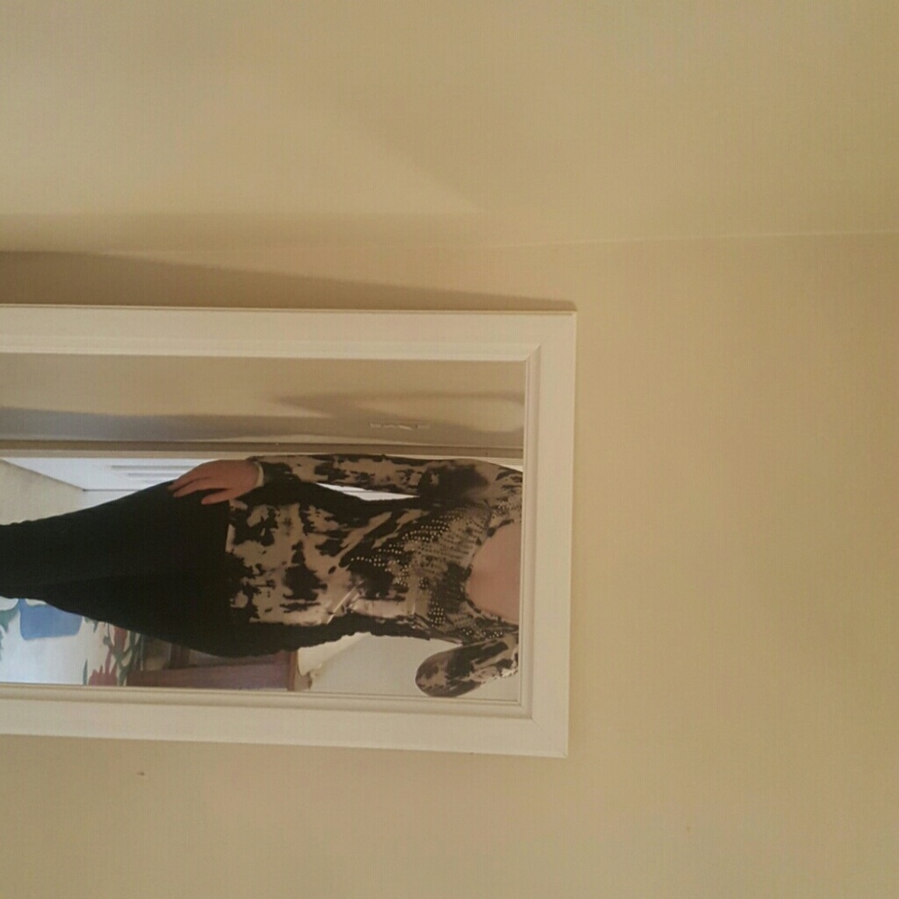 Long Sleeved Shirt - Picture 2 of 2